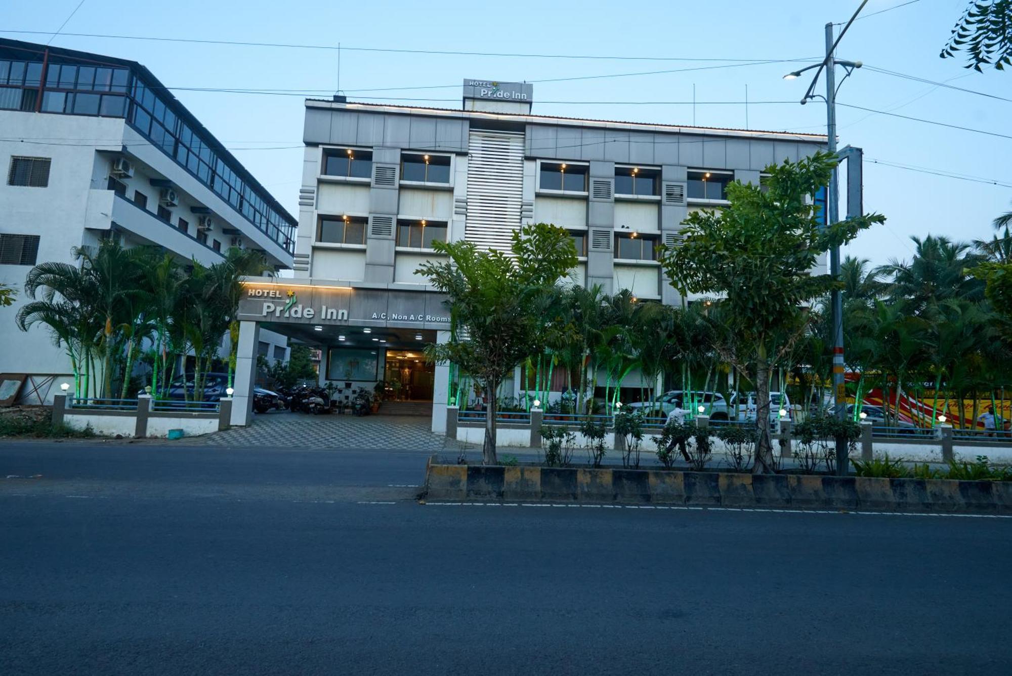 Hotel Pride Inn Shirdi Exterior photo