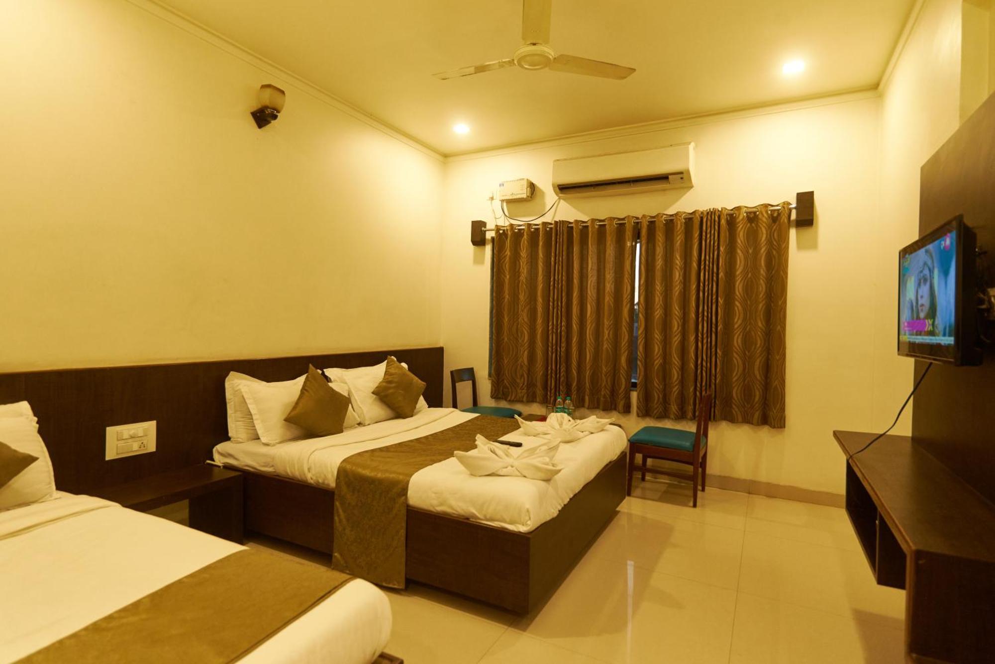 Hotel Pride Inn Shirdi Exterior photo